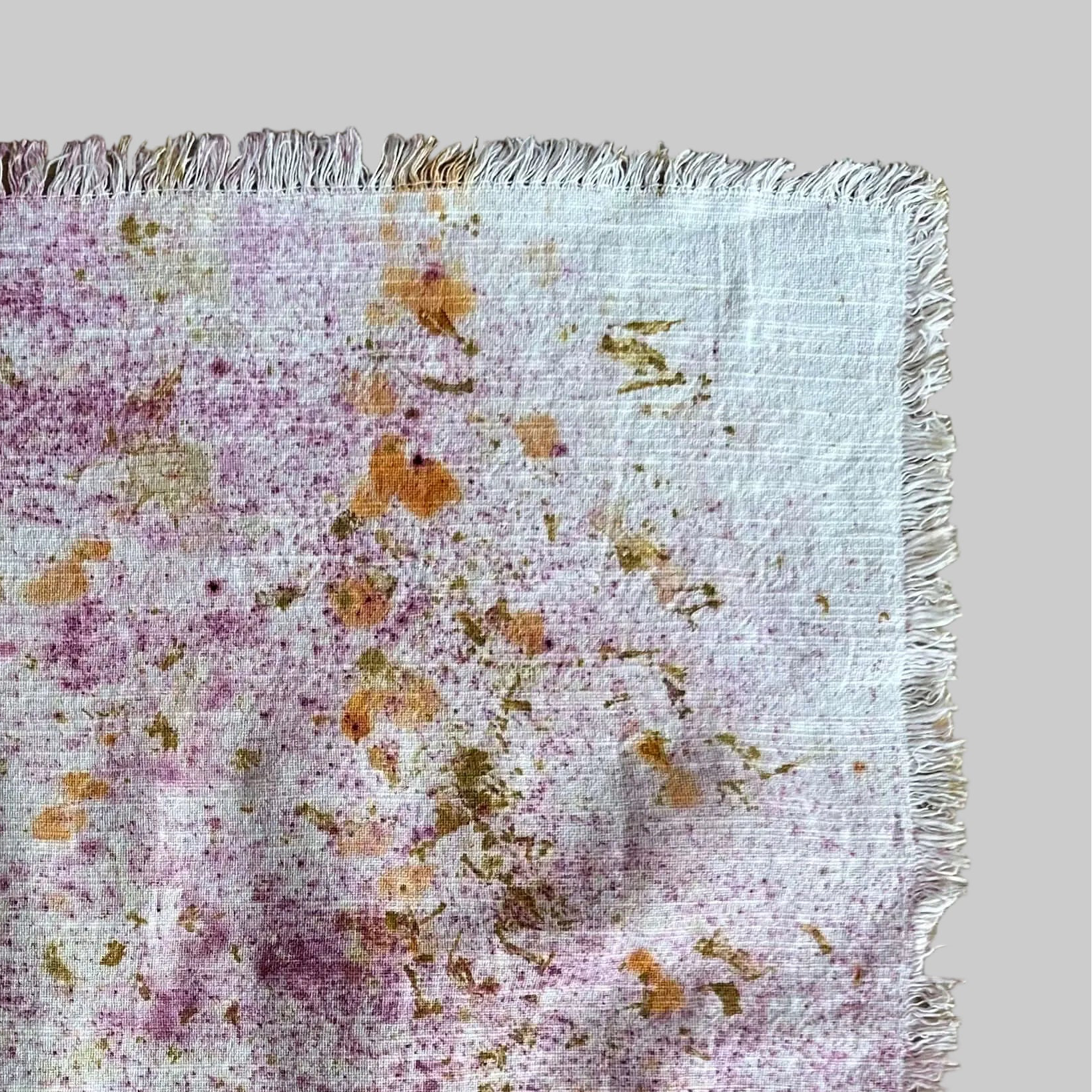 Eco Dyed Dinner Cloth Napkins | Frayed Edge | 4 pack | 18 inch x 18 inch